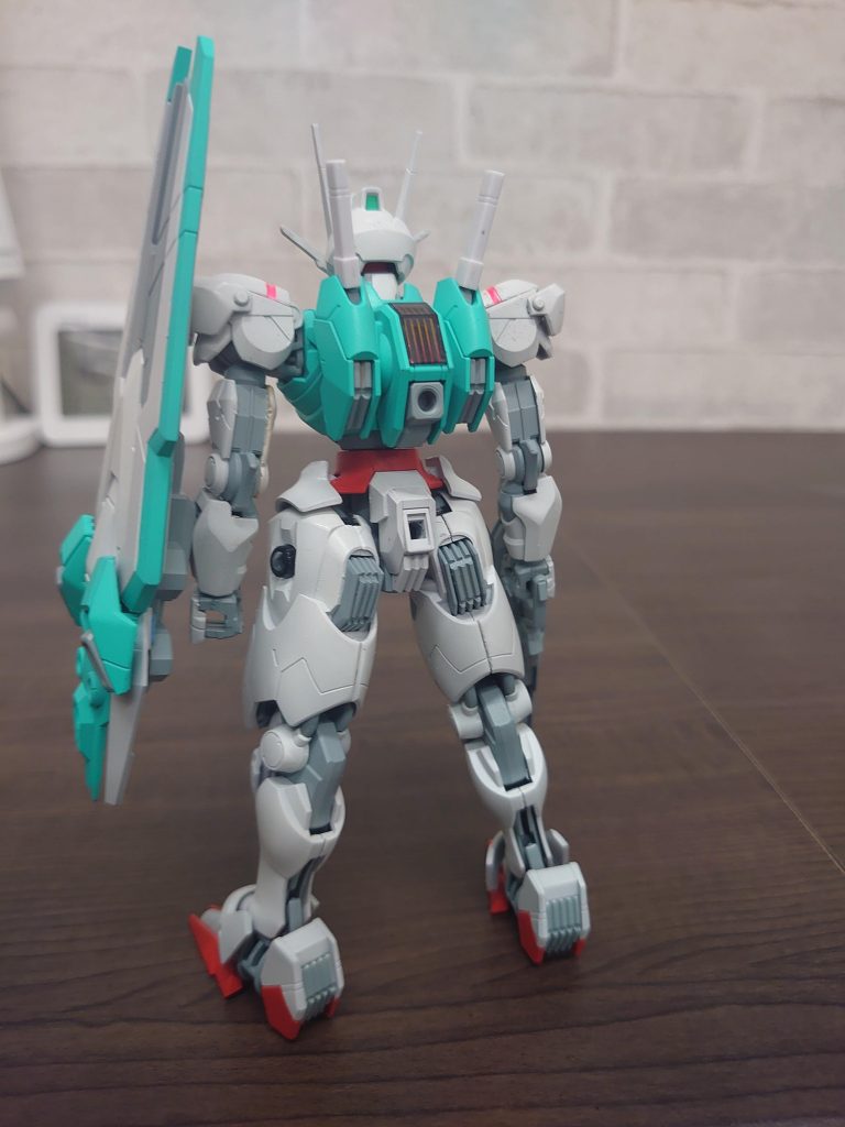 後ろ姿写真だと分かりづらいですが合わせ目の出るところは段落ち処理を行っています