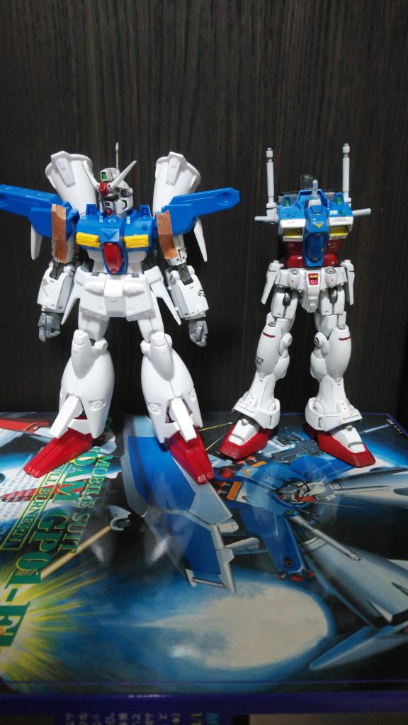 まずは素組みから……ボールジョイントの採用や色分け等、明らかにゼフィランサスよりも数段キットの出来が上がっております✨