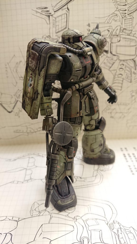 「ねぇ。盾の女の人は誰？」(軽蔑)「女だ。萌えるだろ？ｸﾞﾌ」(自慢)「大人ってさいてーっ！」(激昂)「ﾌﾝ！ガキめ」(ワンカップ飲む)このポンコツがあると、あの島ではこんな会話が展開されてしまうので、あの島にはあってはいきない量産機かと思われます。。。