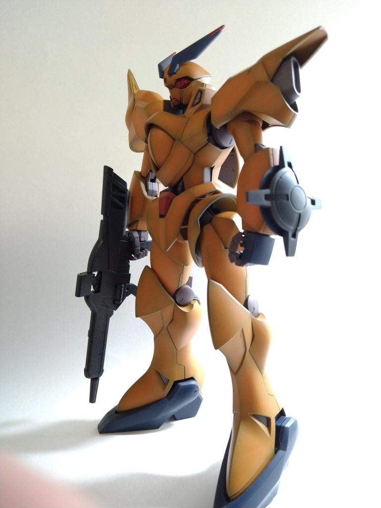 旧キットでVガンダムを作ったときも、ザンスカール帝国系は作りませんでした。でも積みプラに