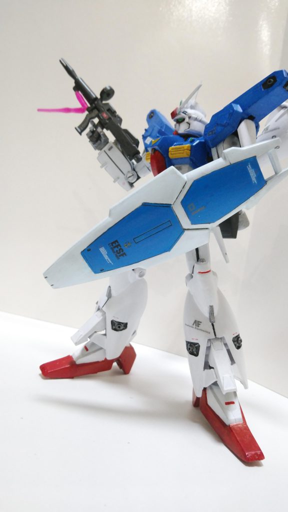 立ちポーズ✨カカトの延長、何気に大変でした💦少ししか角度付けてないのにカカトめっちゃめちゃ高くなる……高いヒールを履かれてる女性の皆さん、マジ尊敬します😼