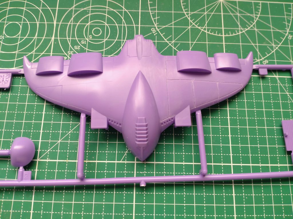 この状態で、すじぼりしたり、プラの減りを修復したりと、楽しい時間です。