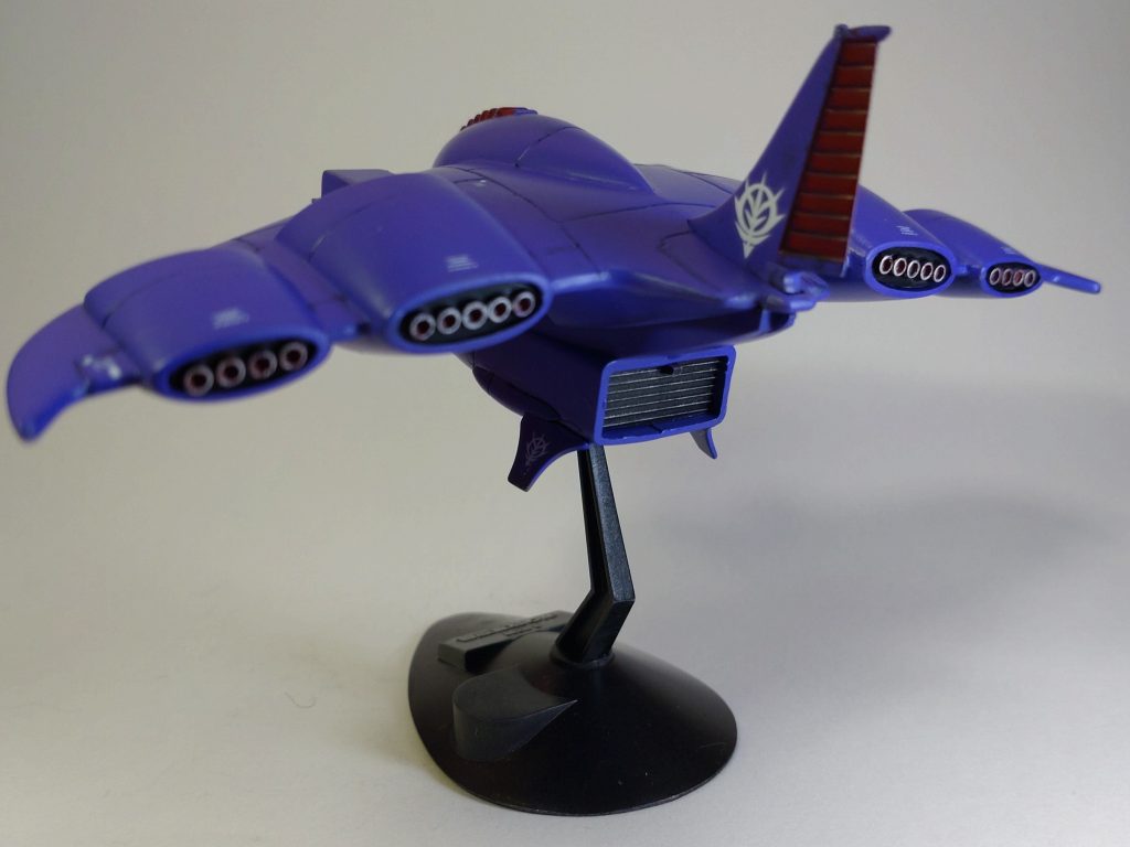 後ろ姿も結構好きです。本当はいろいろな方々がやっているように、後ろも光らせたいのですが、少しづつ勉強して、次回チャレンジしてみたいです。