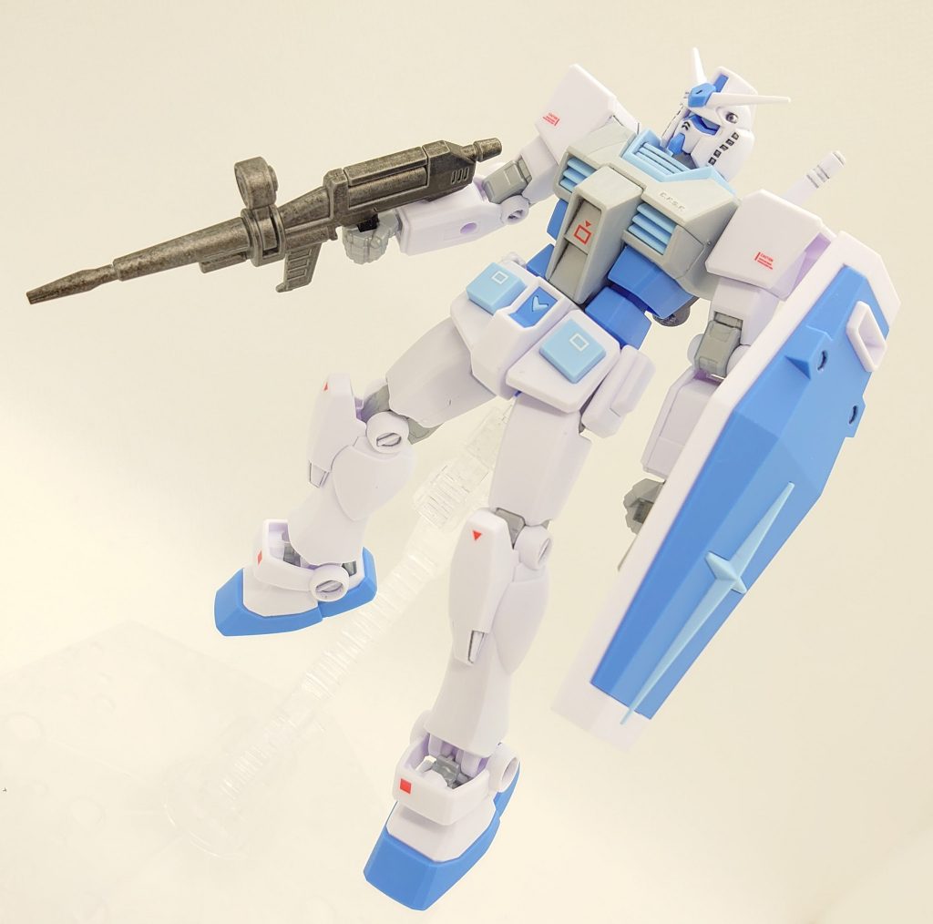 折角の特別カラーを生かしたいので、部分塗装、墨入れ、デカール、トップコートのお手軽仕上げです。何体作ってもEG ガンダムの完成度には感動してしまいます。