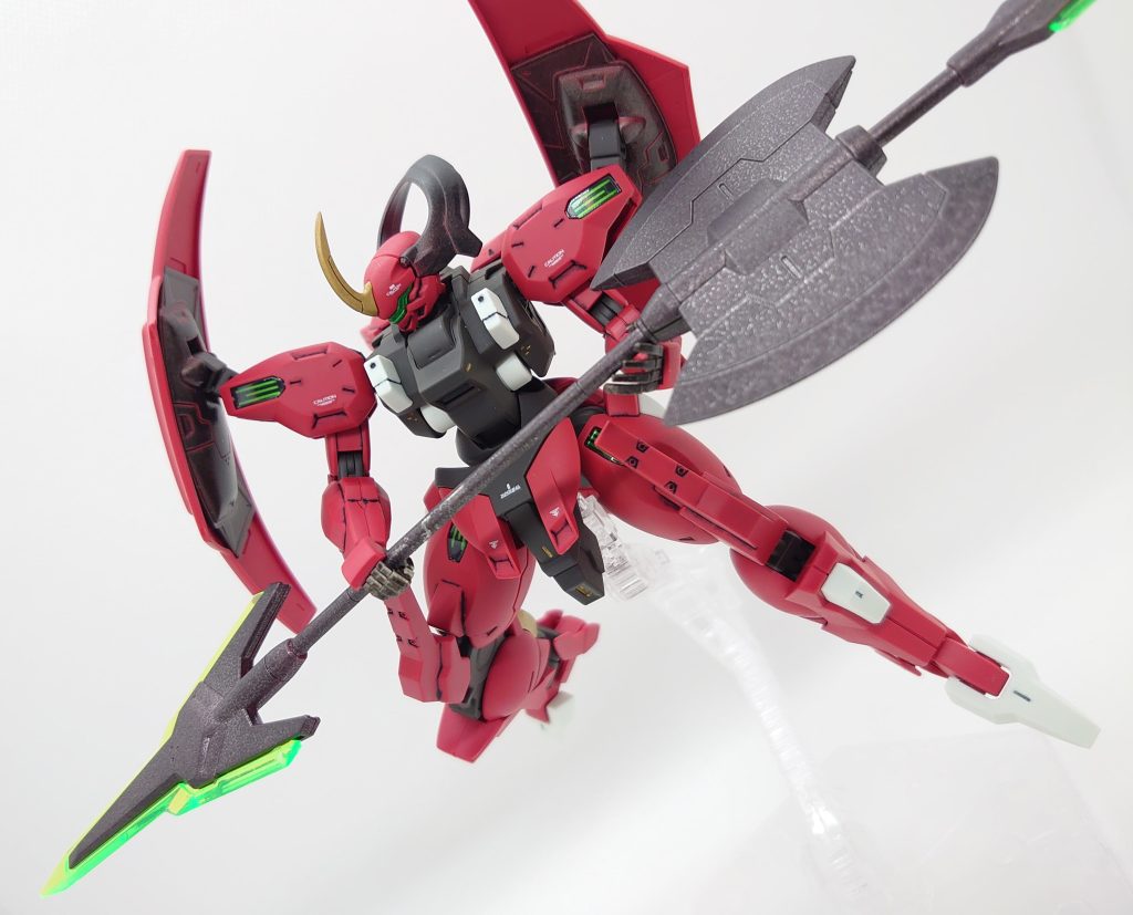 アンテナは先端のシャープ化をしています。後頭部?は色変えを実施しています。