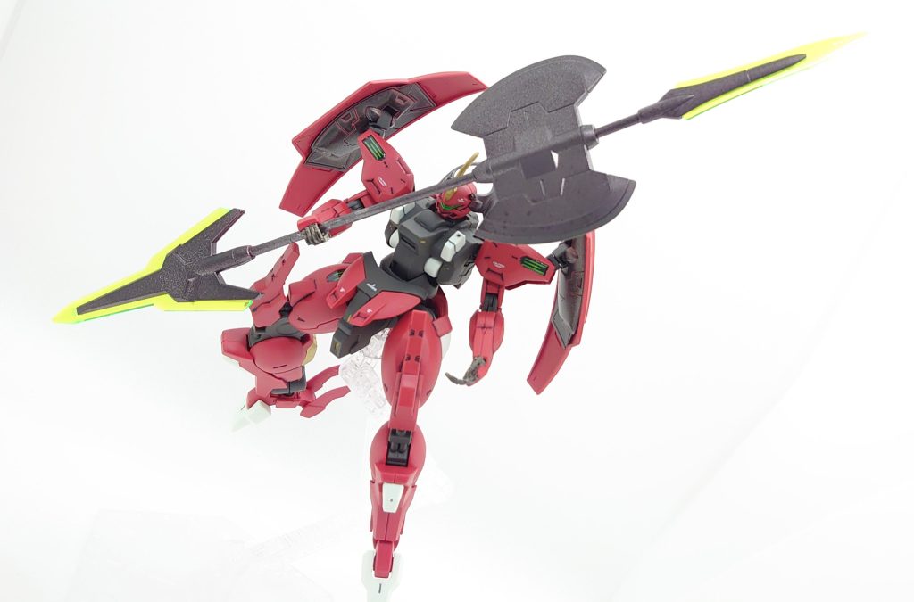 機体全長よりも大きな武器というのは良いものですね。流用元が同じジェターク社製のものなので親和性が高い気がします。