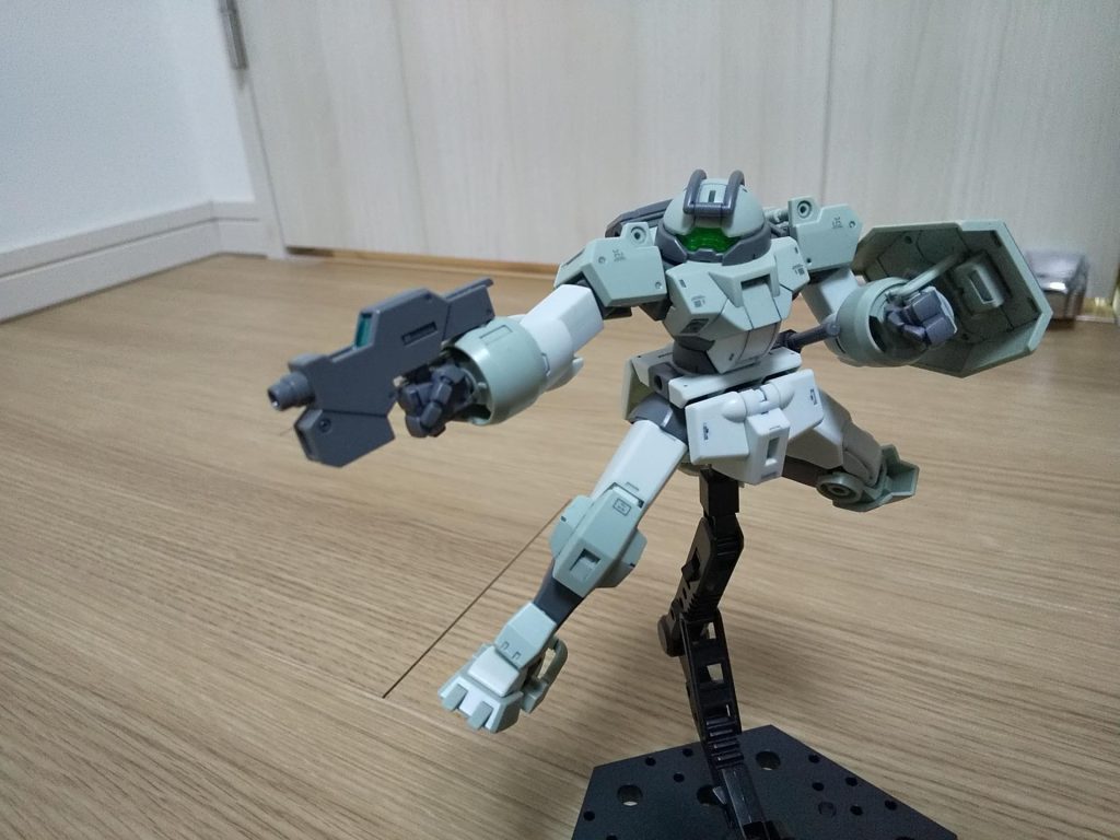 種ポーズ。デミトレーナーでも！やる時はやる！