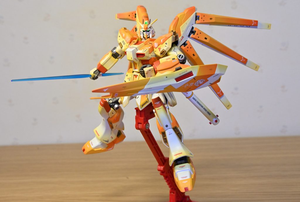 HG版・Hi-νガンダム–5枚目/制作者：jigen