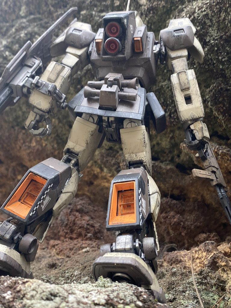 MGネモのイエロー部分はビビットオレンジで、落ち着いたカラーにアクセントを加えています!