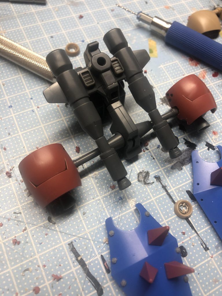 バックパックにもメッサーのパーツを、有難く使わせていただきます