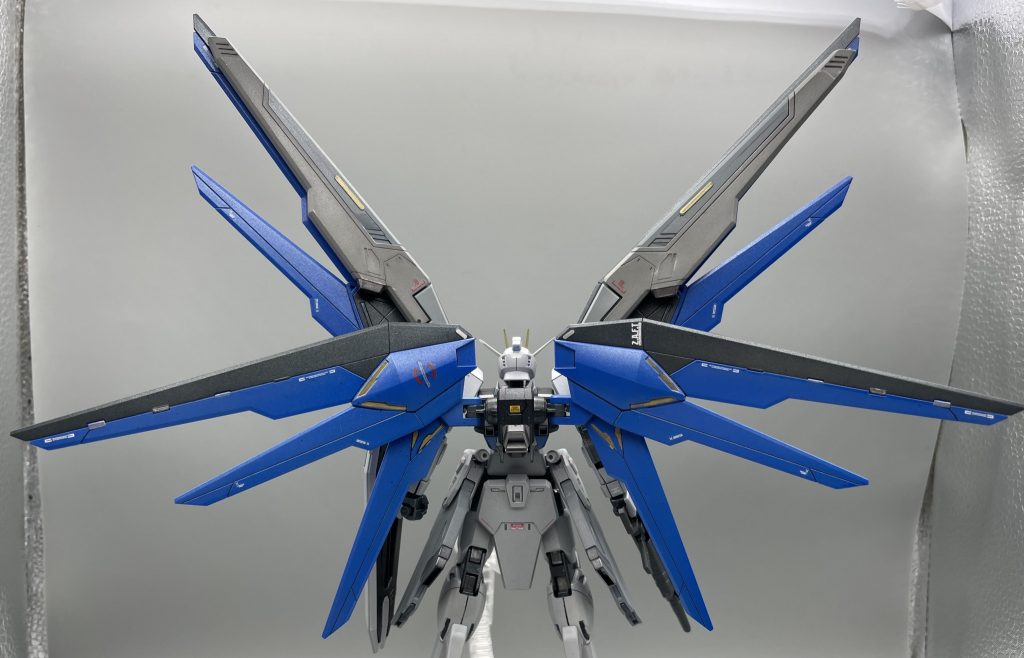 デケェんです。。 我が家の撮影ブースじゃ足らんです。。