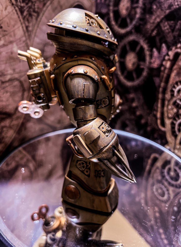 右側面。右側だけパイプつけたりして強化してる感じ。