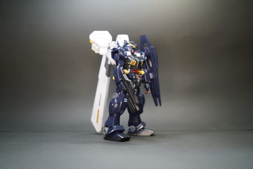 デカールはRGガンダムmark II用のティターンズ用を使いました。