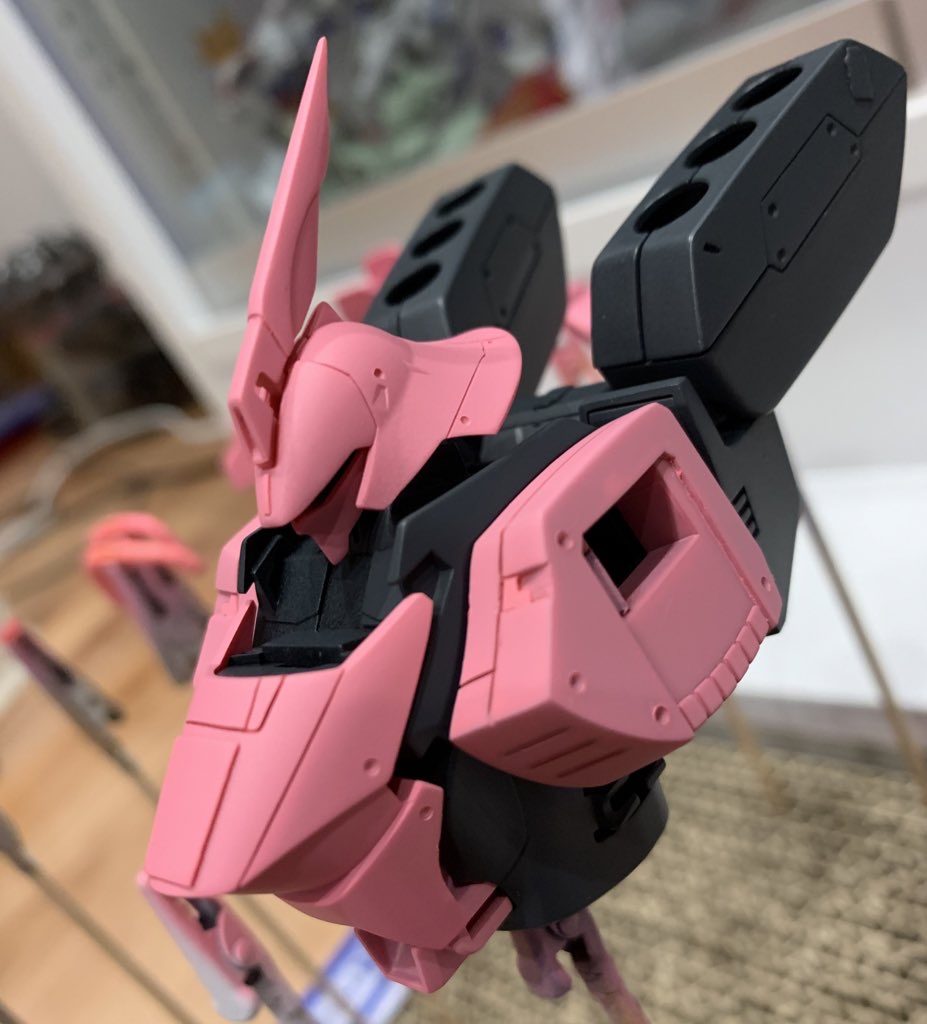 ピンクサフ試してみました、シャアゲルみたいな感じですね、意外とこれはこれでアリかもです。