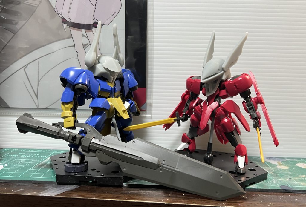 グリムゲルデと並べる為に再始動マステ部分を接着しました。