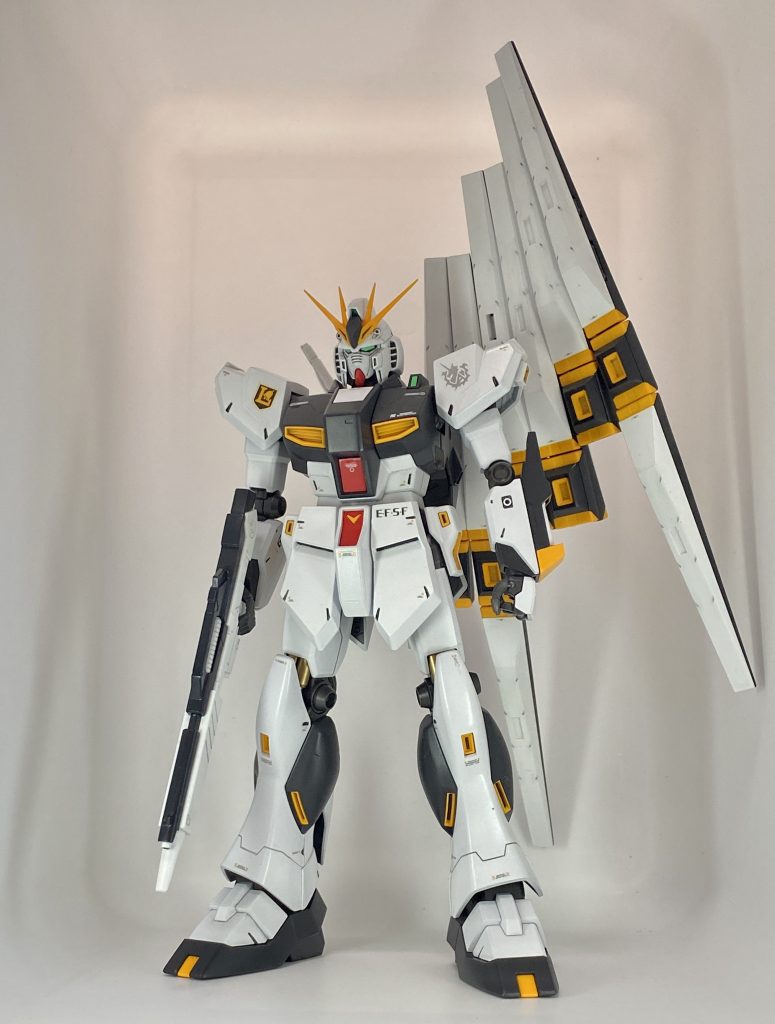 MG νガンダム–2枚目/制作者：Be-koro1