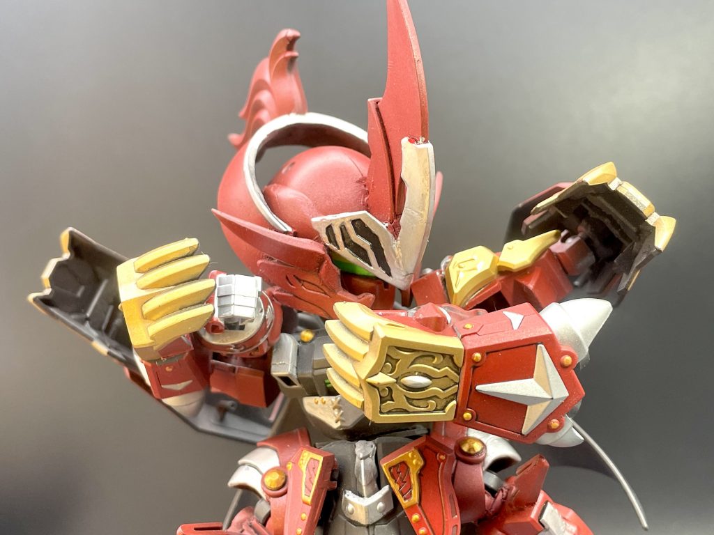 ネオジム磁石でくっついてます。