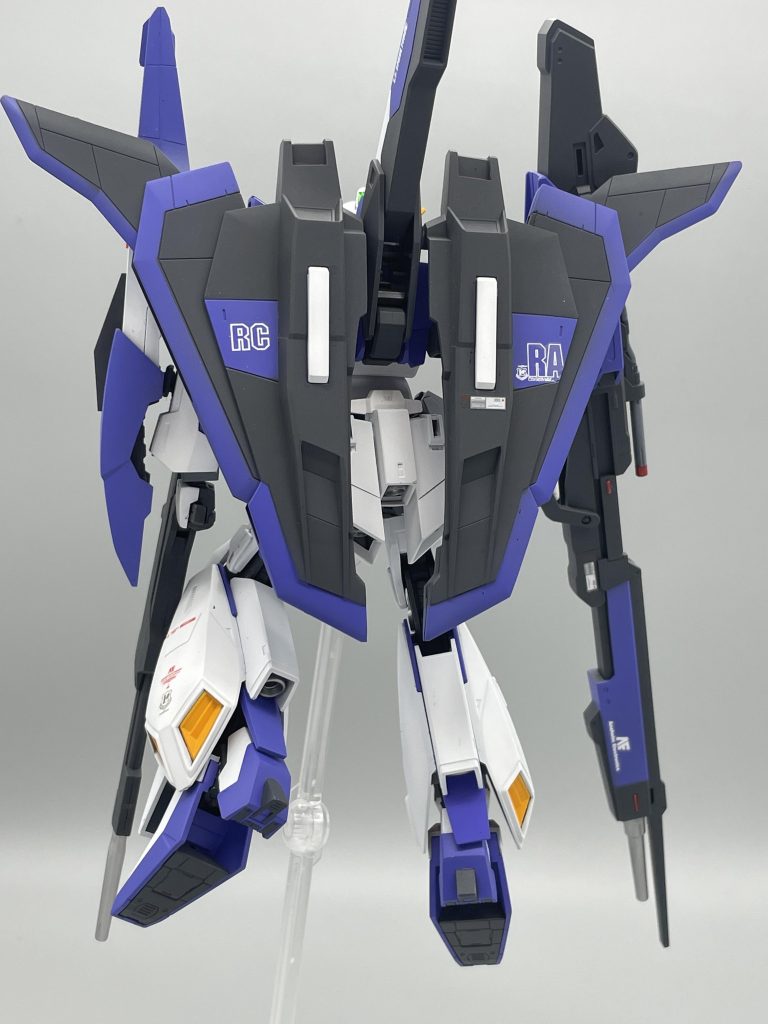 バックショット、バインダーの塗り分けめっちゃ面倒でした😭RGとhgの2コイチしたらカッコ良かったかもしれない😅ZガンダムverKaが手に入ったら再チャレンジしたいです😭