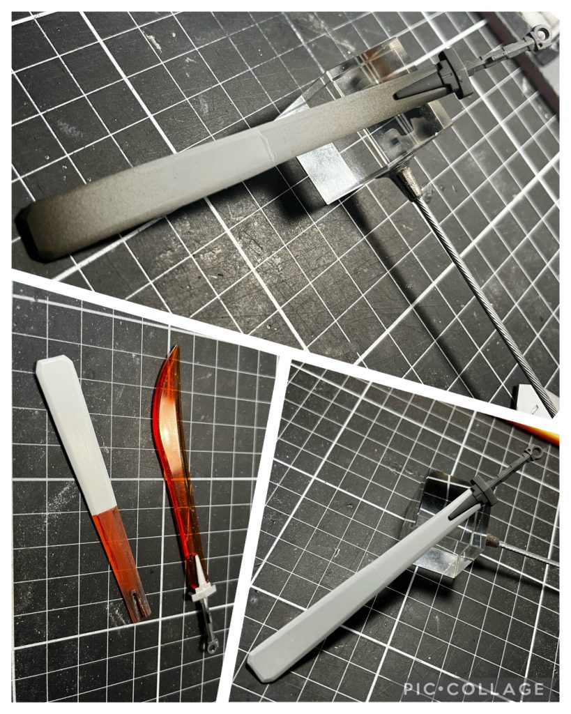 剣の制作ですね。もとの剣を途中でぶった斬り、プラ板を溶着して削り出し、塗装してます。接着部分ちょっと雑なんで薄目で見ていただければと思います。