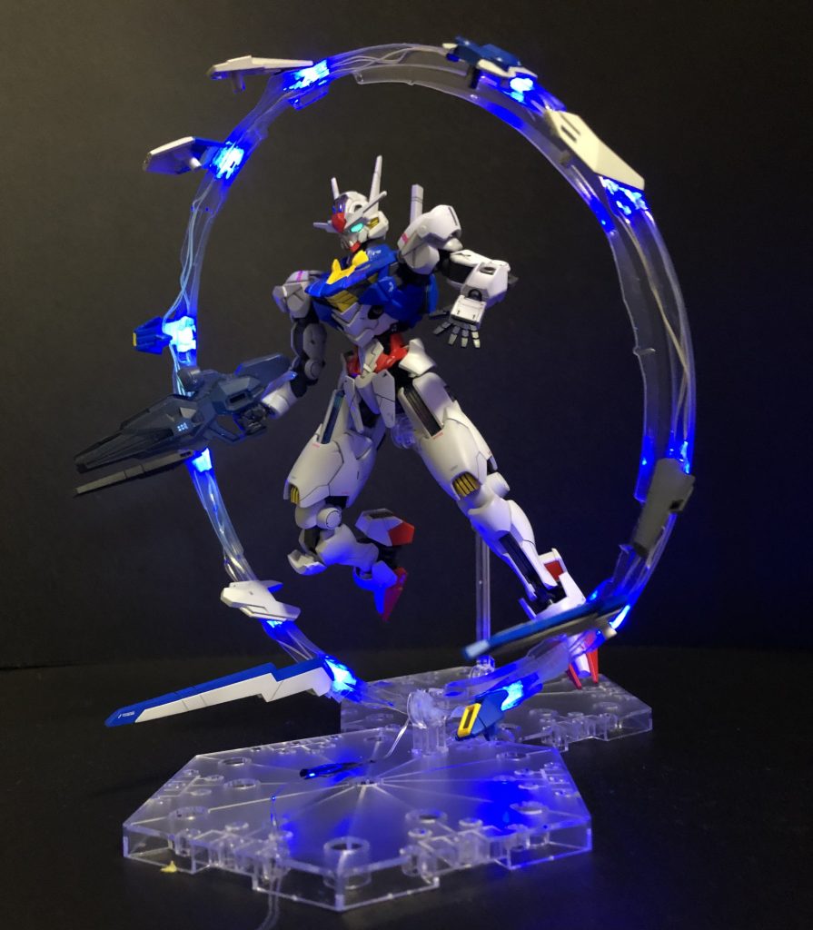 出来は良い機体ですが、色分け、合わせ目など結構苦労しました。