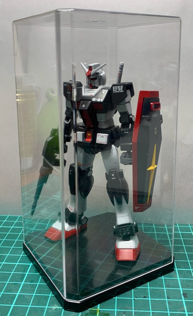 ダイソーの「コレクションボックスミニ トールタイプ」にピッタリ収まります！