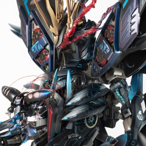 キュベレイQueen Bee