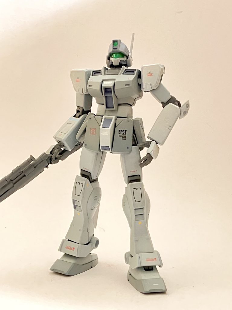 腿付根部品の延長、膝接続部の延長で今どきのスリム型に