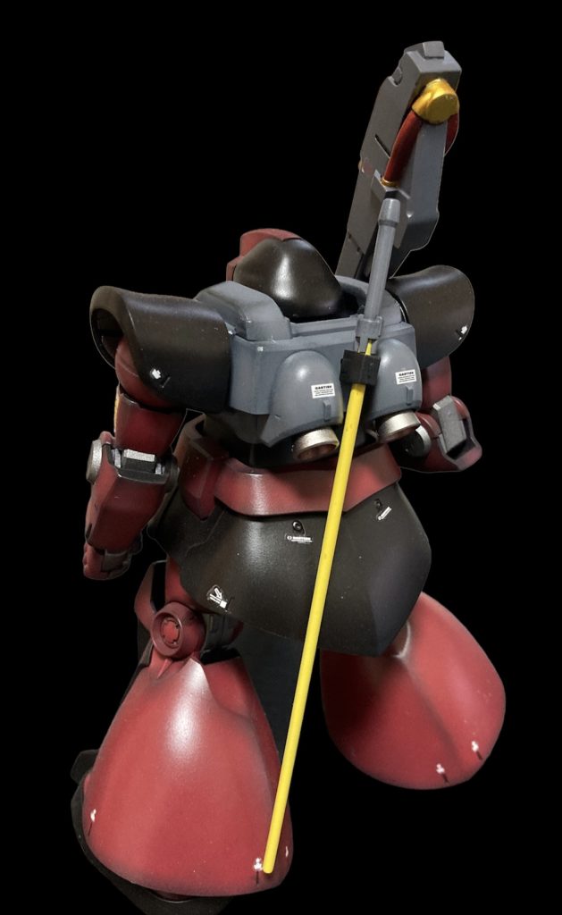 デカールは最低限にしてます。塗装でカッコ良く仕上げられるよう頑張りたかったので