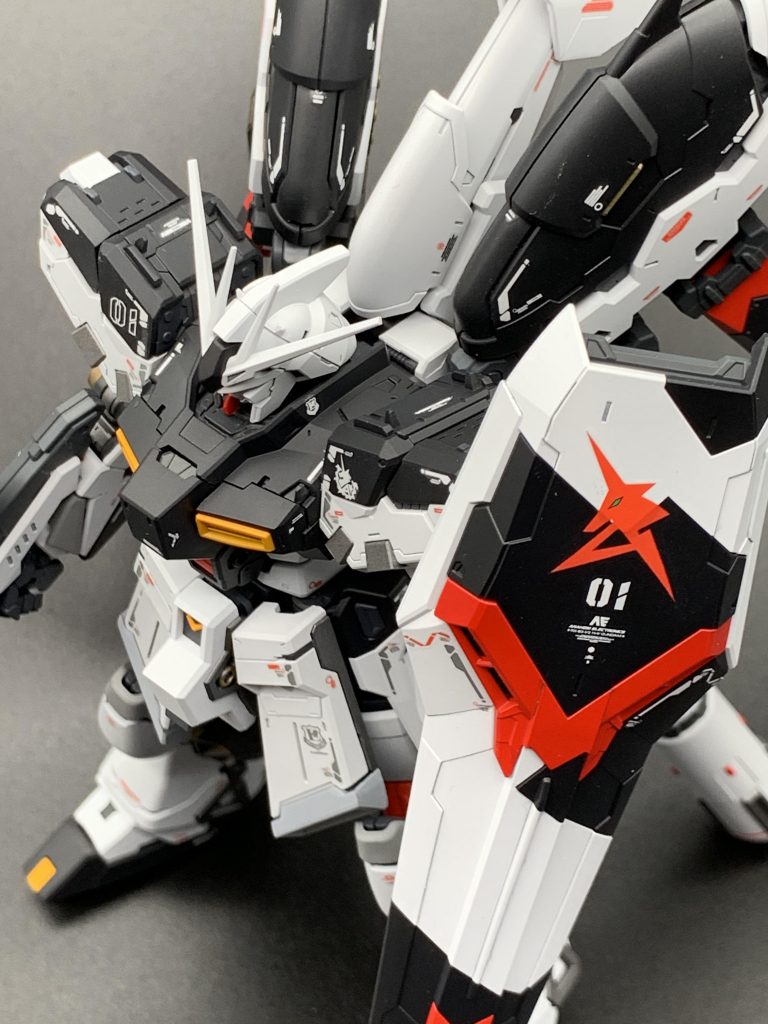 RG Hi-νガンダム–3枚目/制作者：まこ吉