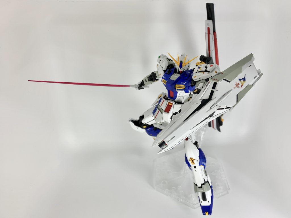 νガンダムのビームサーベルってかっこいいですよね。