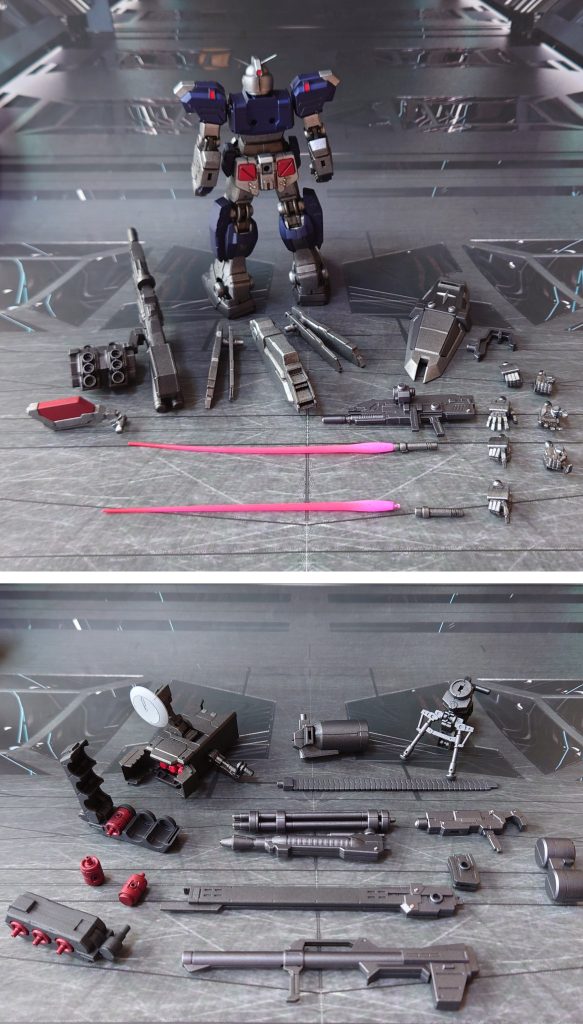 装備一式。手首はHGUC連邦系から各種用意、バズーカはHGUCガンダムMk-Ⅱ(REVIVE版)のものを使用。