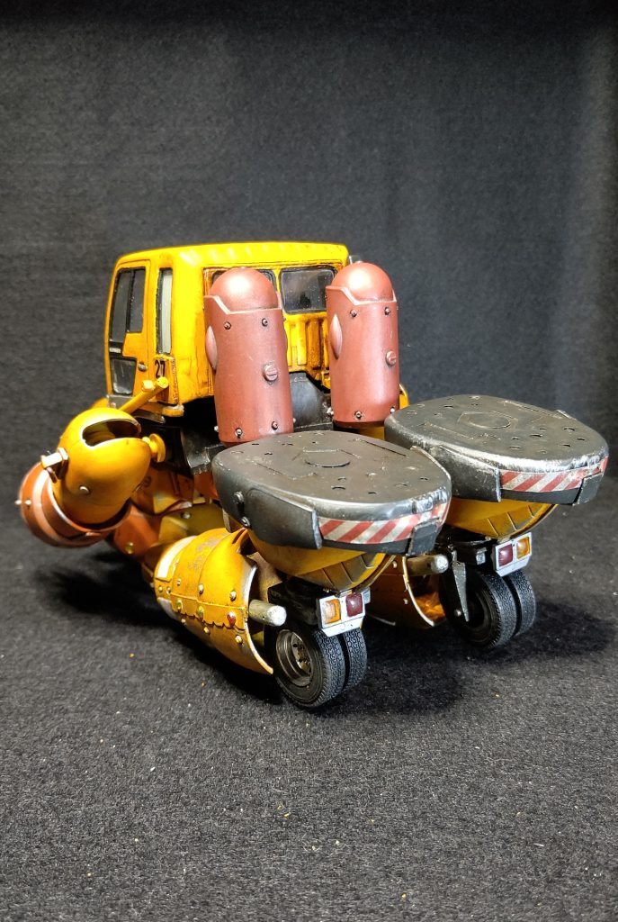 後部のテールランプにはきちんとウインカーとブレーキランプがあります。