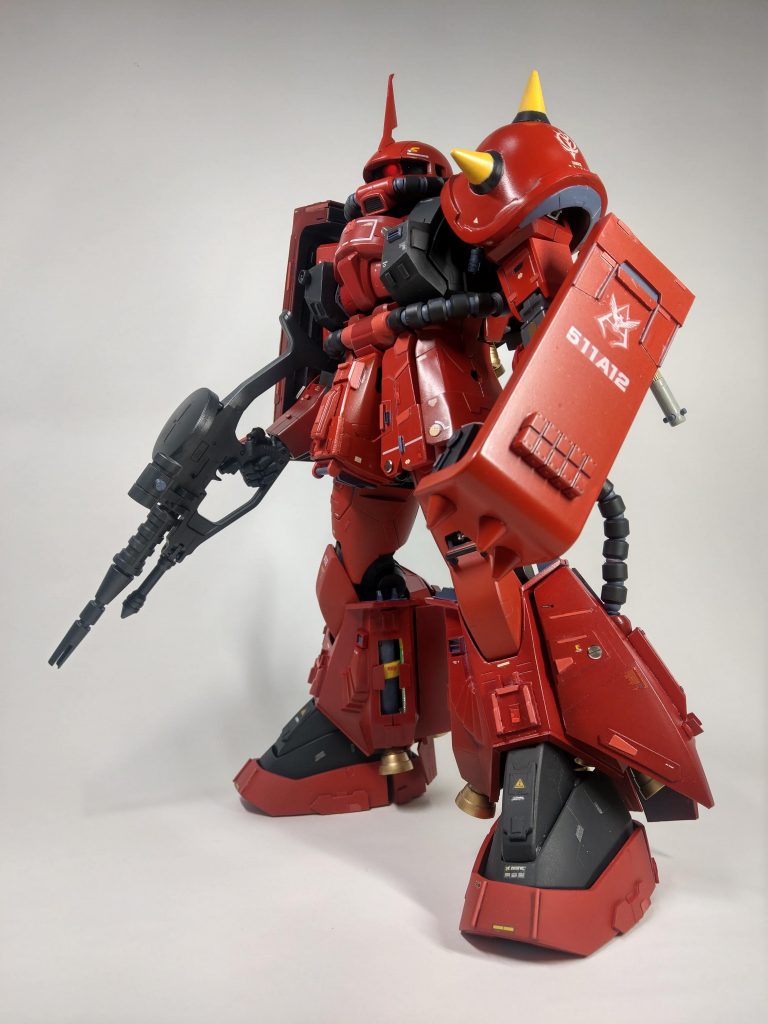 フル装備。ジョニーといえばバズーカ持ちのイメージなので来年はバズの追加、ディスプレイベースの作成、コクピットの改修をしたいですね。そしたら売るか・・?!