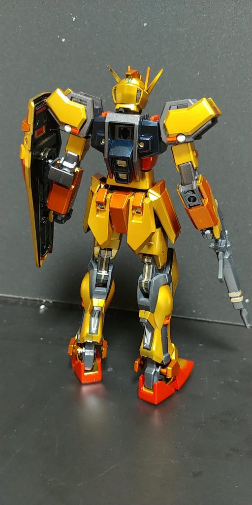 ストライクガンダム　アナザーゴールド–4枚目/制作者：@Yusuke_h0032