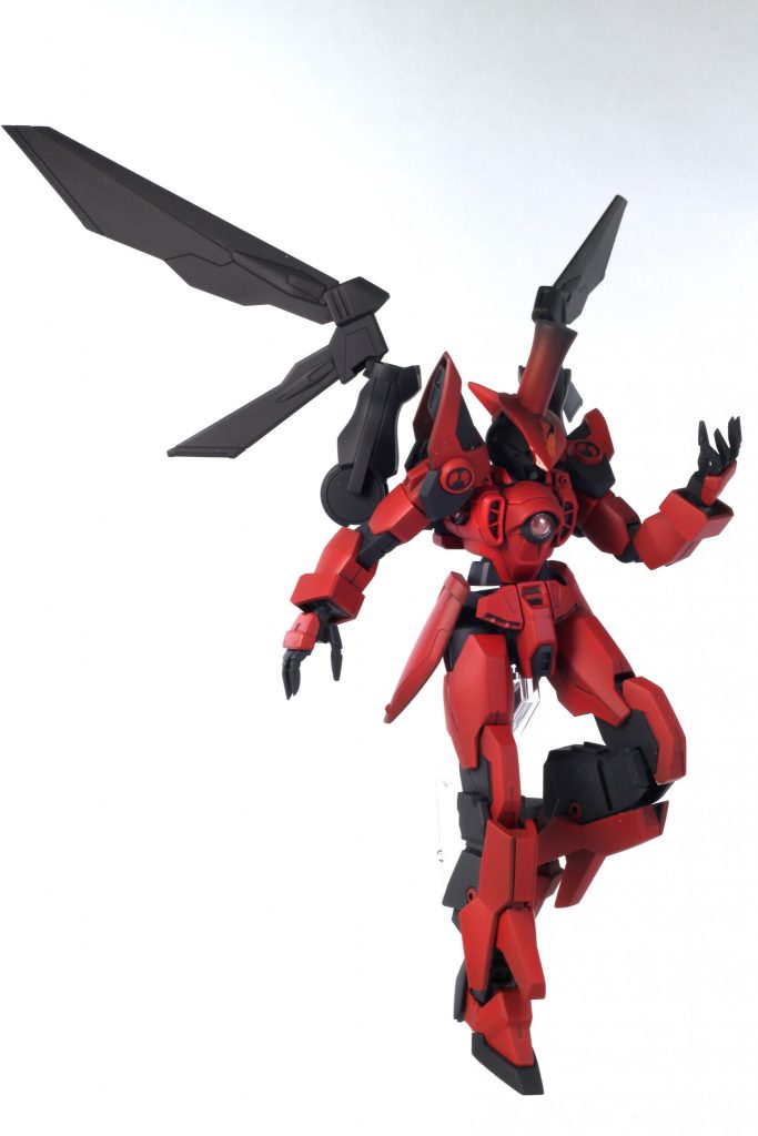 【本機の設定】その姿を見たものは、全てを失う本機と遭遇して珍しく生き残った兵士が、恐怖のあまりまるで魂を奪われたかのように生気を失っていたことから、「怪盗」と呼ばれ恐れられている…みたいな妄想をしながら僕がGBN用に作ったガンプラで、専用機であるガンダム龍御神よりもスタイリッシュに動きたいときのためのエンジョイ用のサブ機。