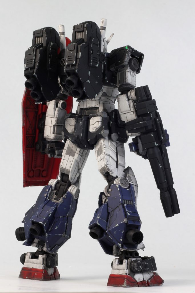 F00ガンダム高機動型–3枚目/制作者：どんぶり