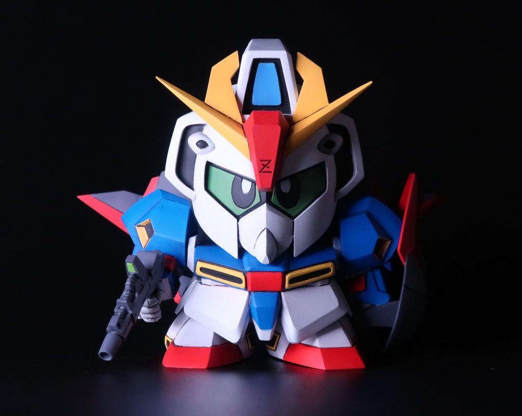 一応腕と足は回転はしますが、ポーズもクソもないので陰影をつけてみた写真も貼っておきます。無駄にかっこよくなってしまった