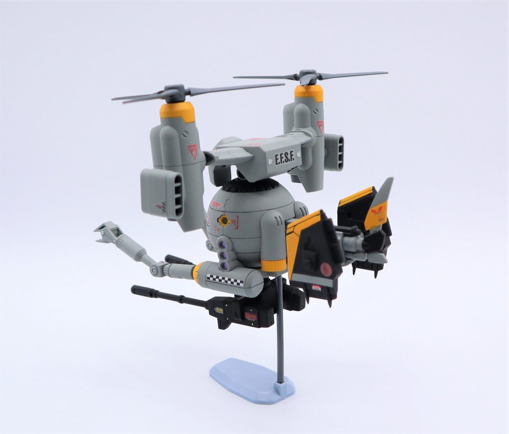 カラーは空軍戦闘機を色々見てトムキャットのカラーが似合いそうだったので選択✈デカールは陸戦強襲型と相関性を持たせるように貼りました😄