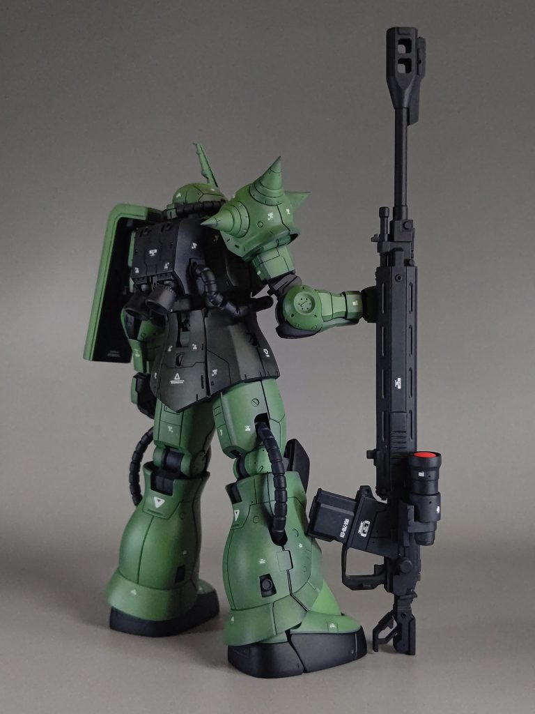 HG ザクⅡ–3枚目/制作者：滝 由佳理