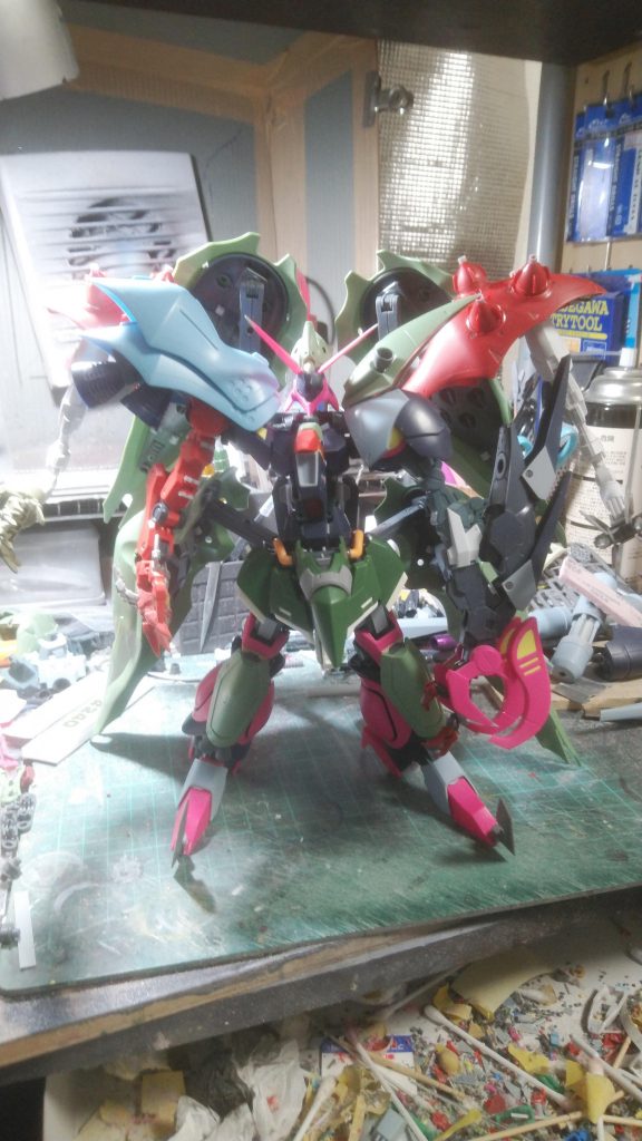 製作過程です。どこになんのパーツを使ってるかがわかると思います