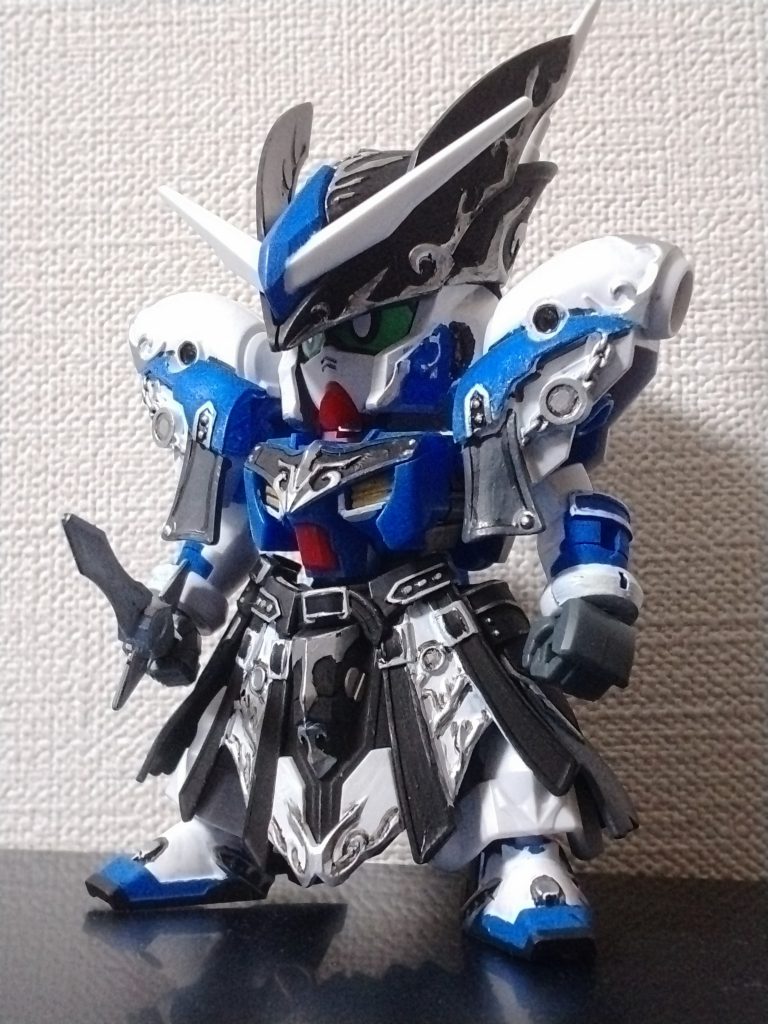 噂のマジックリン拭き取りを試そうとしたものの、上手くいかずに結局重ね塗りすることになってしまい、ところどころ筆ムラ・モールド埋まりで悲惨な出来にι