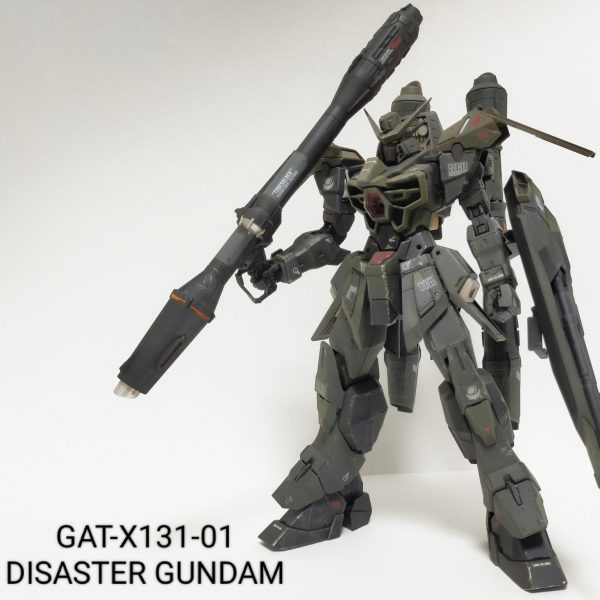 MG ディザスターガンダム