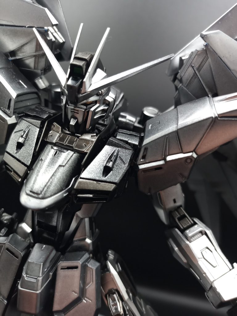 凶悪な面構えです