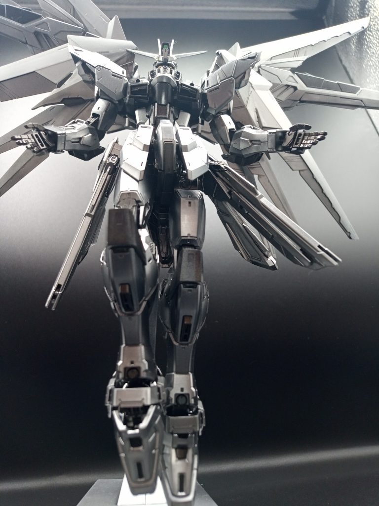 作ってみてわかりますが、SEED系キットはプロポーションがそもそも素晴らしいですね