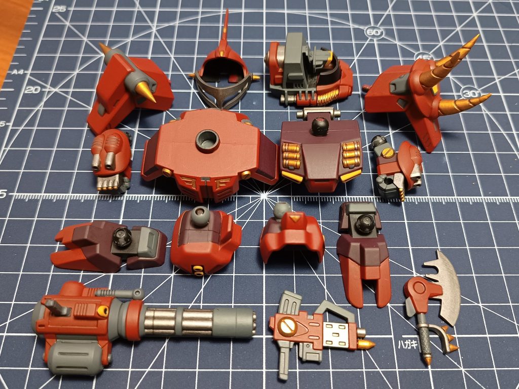 塗り分け中の1枚。定期的に並べてバランスを確認しています。