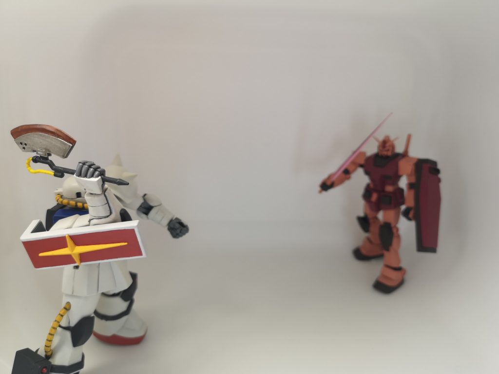 今回はポージングに挑戦。アクションベースを持っていないので壁にもたれかからせたり、武器で支えたりでギリギリ自立?している状態ですが中々うまくいったのでは?と満足