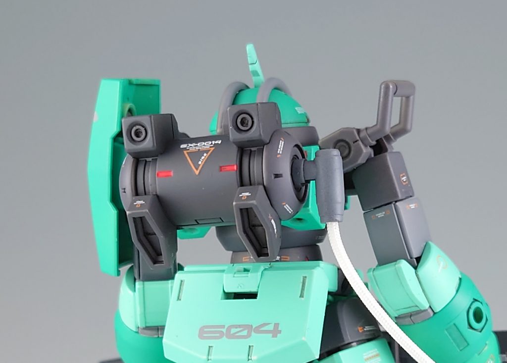 敢えてこの部品は何社のどの製品か、等を主張したマーキングをしました。