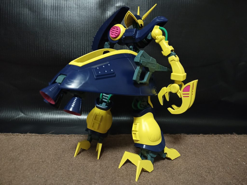 HGUCバウンドドックのリリースが決定した時「お!?バンダイさんやっとその気になったか！いいよいいよプレバンでゲーツ機とジェリド機も出しちゃって！うんうん分かってる一粒で三度美味しいもんね！」とか思ってましたが、その後『プレバンでゲーツ機リリース！』となった時は「(*˘•д•˘;)?…おかしい…キュベレイMk-Ⅱの時は紺赤同時だったのに…まさか？いやまさか出さないとか？」の不安がよぎり、いい加減待ちくたびれた挙げ句の半ば諦めからの色替え作成となりました_(-ω-`_)⌒)_