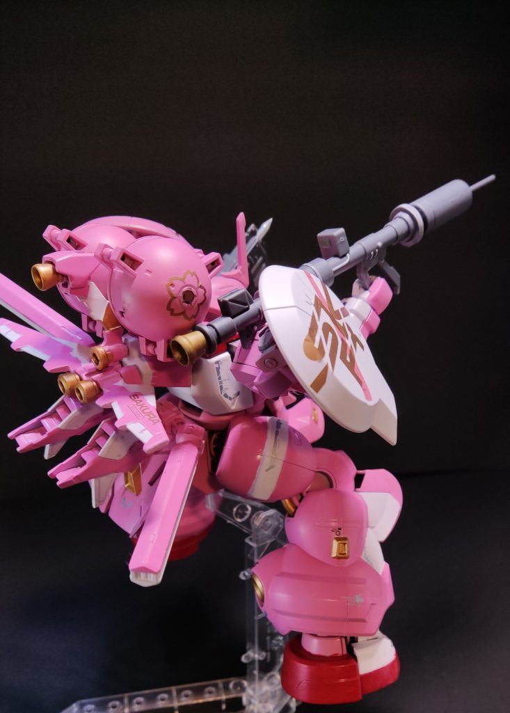 カラーリングの参考はサクラ大戦。もう少し白の配分多くてよかったかなぁ。