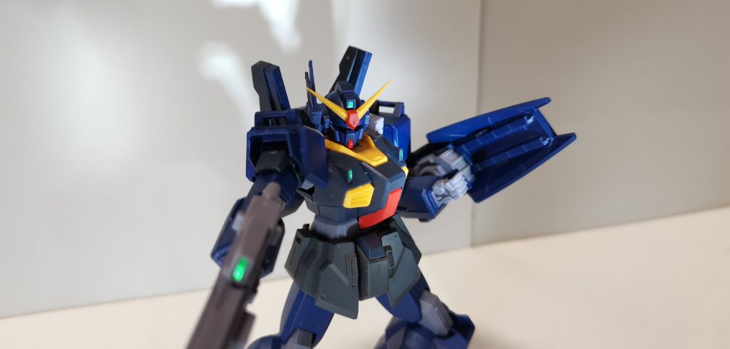 RX-178-X ガンダムMk-2改(新システム試験型)–4枚目/制作者：紫雨